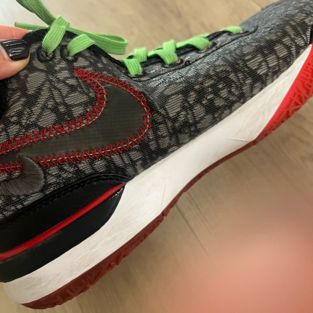 Nike FaZe Clan x Zoom LeBron NXXT Gen Bred - Picture 11 of 14